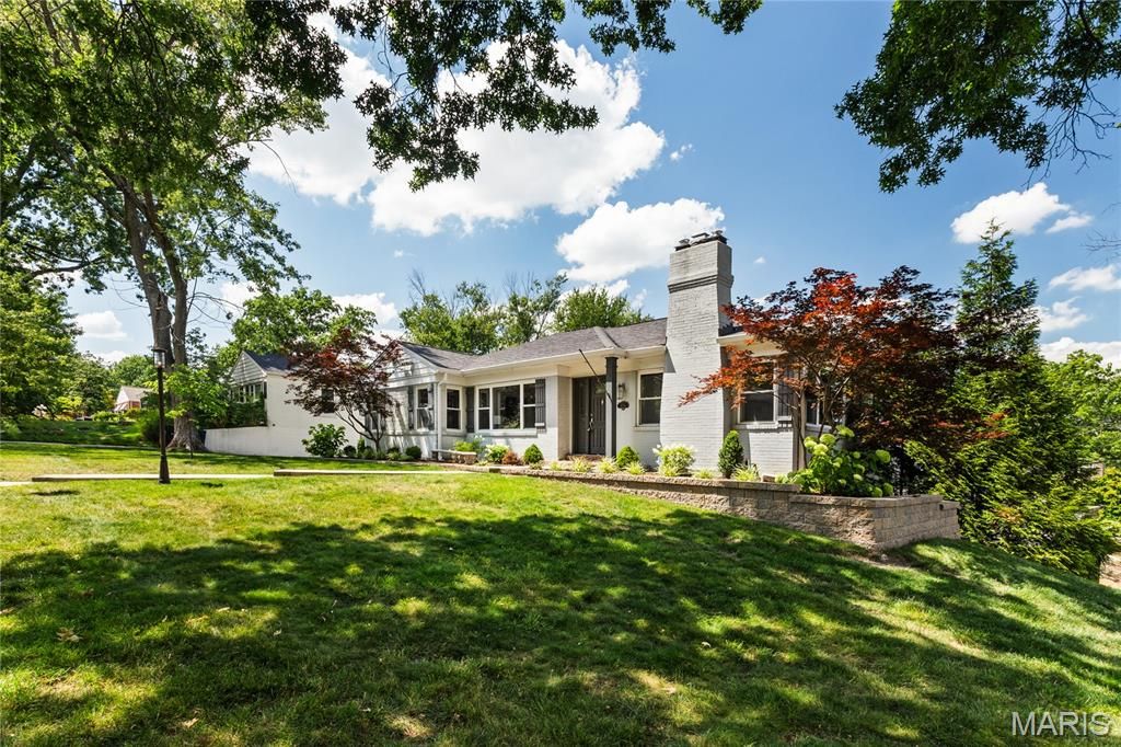 8701 Washington Avenue, University City, MO 63124