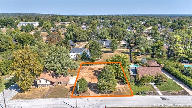 NW 11th Street, Bentonville, AR 72712