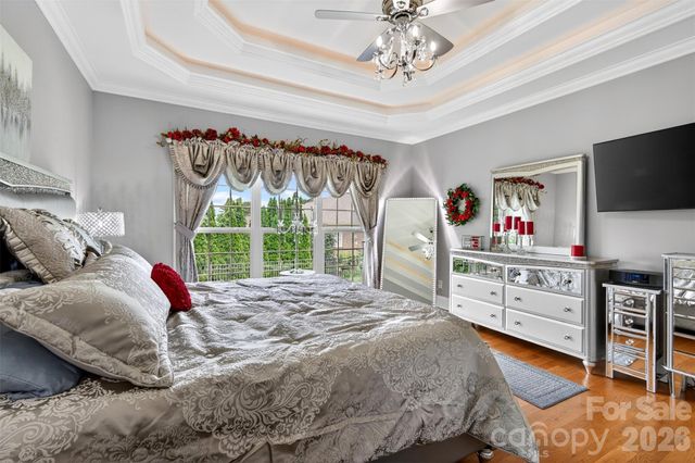 2330 Shiny Leaf Drive, Denver, NC 28037