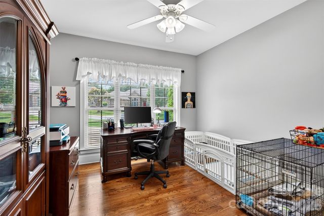 2330 Shiny Leaf Drive, Denver, NC 28037