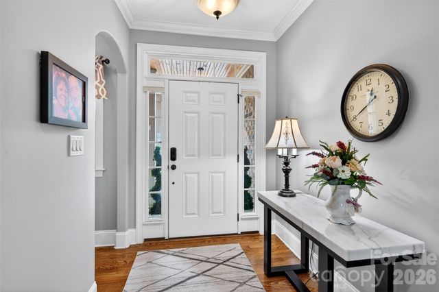 2330 Shiny Leaf Drive, Denver, NC 28037