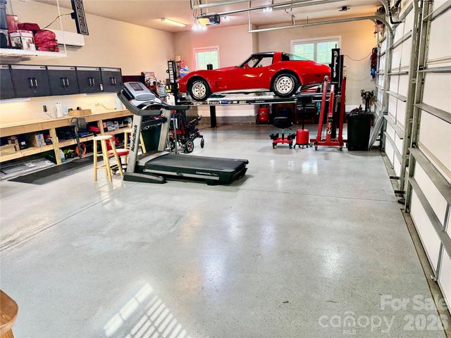 2330 Shiny Leaf Drive, Denver, NC 28037
