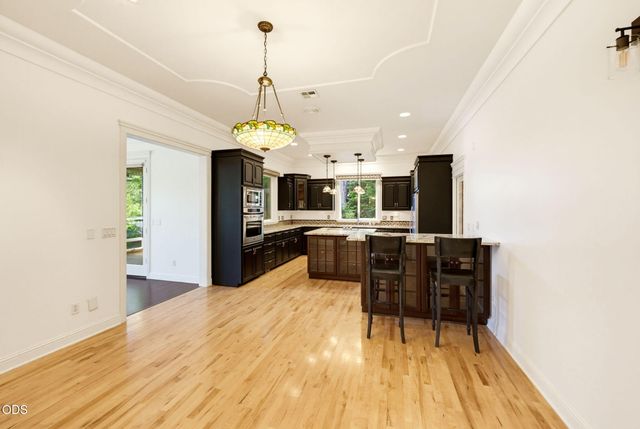 1119 NW Morgan Lane, Grants Pass, OR 97526