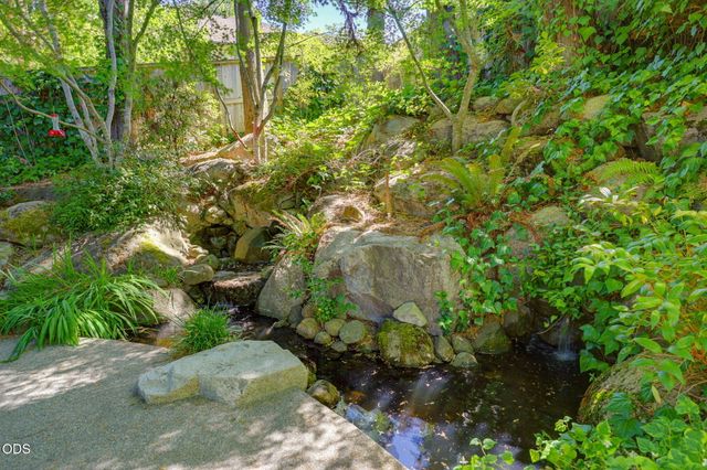 1119 NW Morgan Lane, Grants Pass, OR 97526