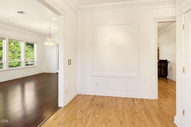 1119 NW Morgan Lane, Grants Pass, OR 97526