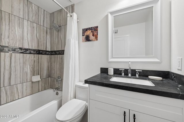 1971 E DEL RIO Drive, Tempe, AZ 85282