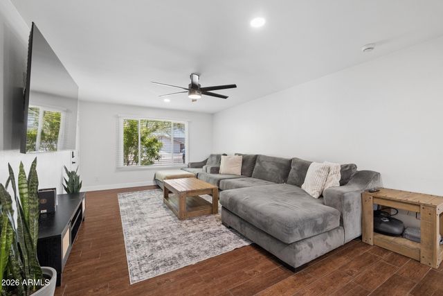 1971 E DEL RIO Drive, Tempe, AZ 85282
