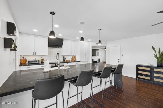1971 E DEL RIO Drive, Tempe, AZ 85282
