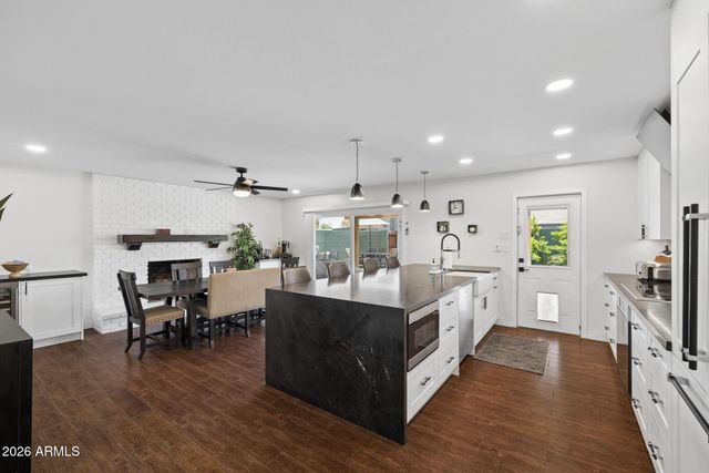 1971 E DEL RIO Drive, Tempe, AZ 85282