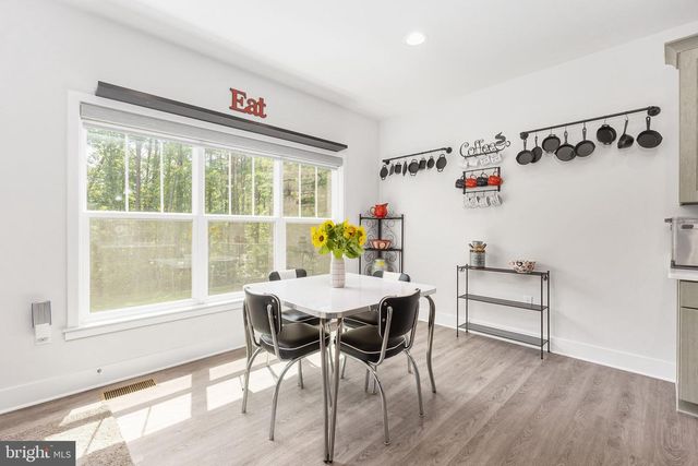 3301 FLAT RUN RD, Locust Grove, VA 22508