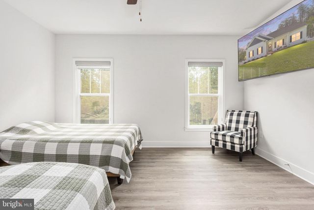 3301 FLAT RUN RD, Locust Grove, VA 22508
