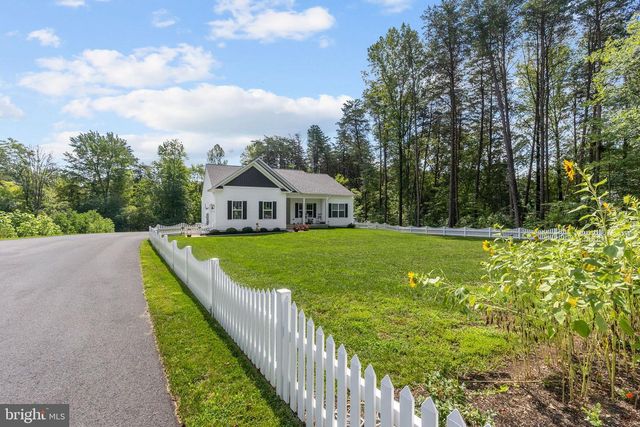 3301 FLAT RUN RD, Locust Grove, VA 22508
