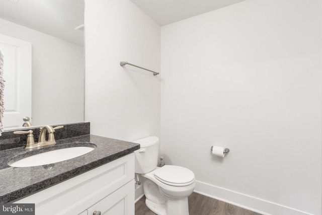 3301 FLAT RUN RD, Locust Grove, VA 22508