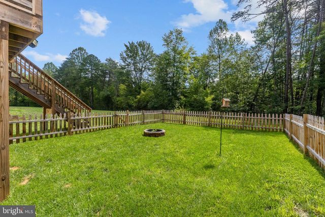 3301 FLAT RUN RD, Locust Grove, VA 22508