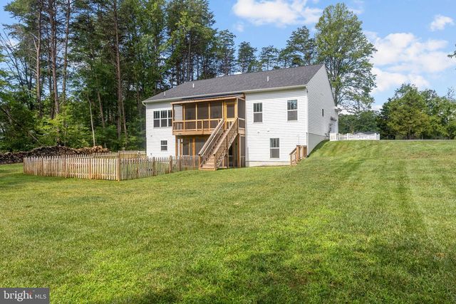 3301 FLAT RUN RD, Locust Grove, VA 22508