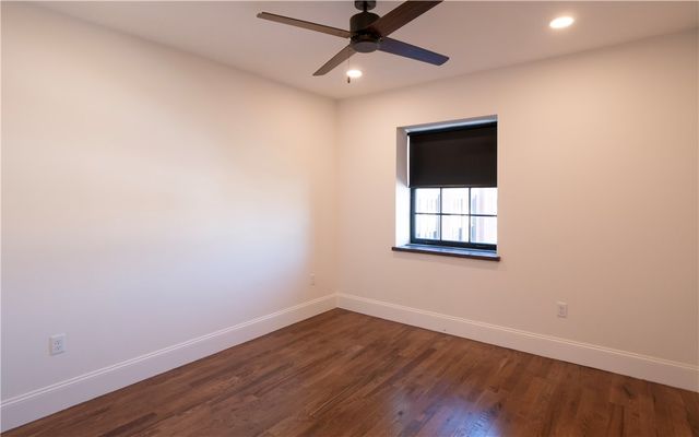 15 Cranston Avenue 18, Newport, RI 02840