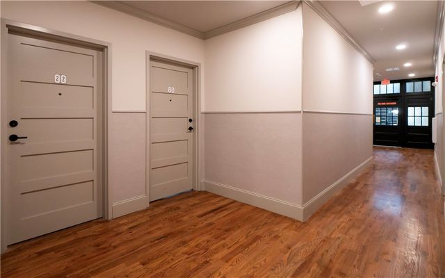 15 Cranston Avenue 18, Newport, RI 02840