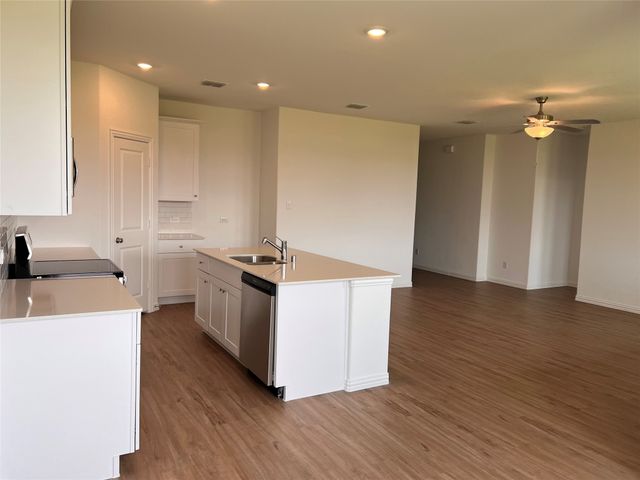 252 Ardsley Lane, Princeton, TX 75407