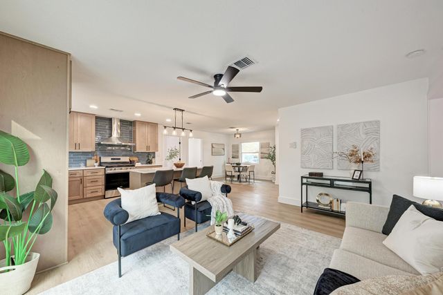 5106 Regency DR, Austin, TX 78724