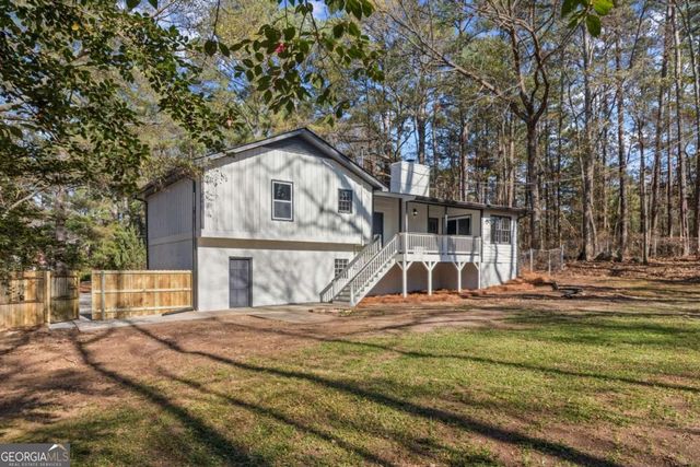 92 Twelve Springs Drive, Newnan, GA 30263