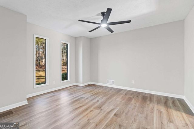 92 Twelve Springs Drive, Newnan, GA 30263