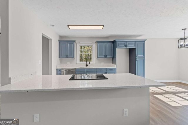 92 Twelve Springs Drive, Newnan, GA 30263