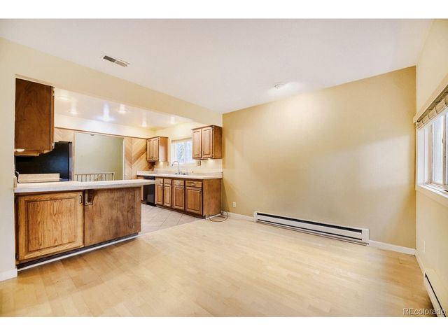 385 E Chenango Ave, Englewood, CO 80113