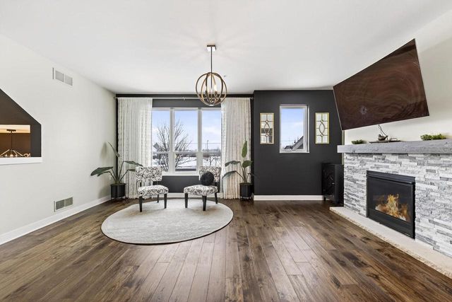 9395 Old Sauk Road, Middleton, WI 53562