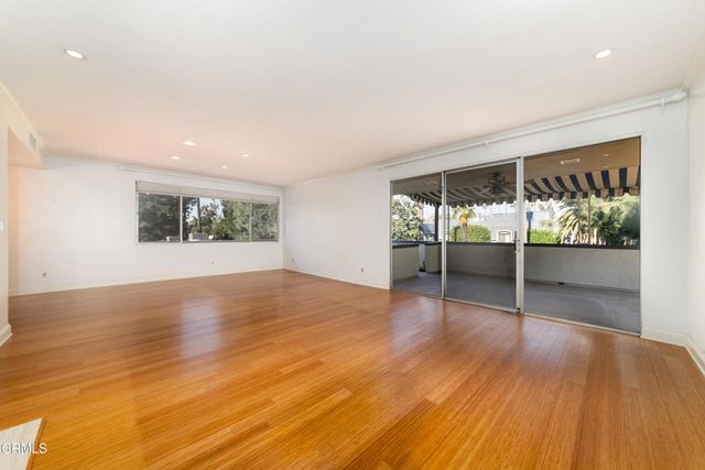 380 S Orange Grove Boulevard 12, Pasadena, CA 91105