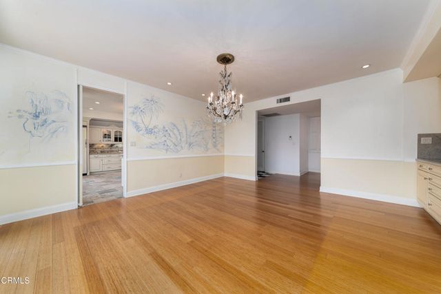 380 S Orange Grove Boulevard 12, Pasadena, CA 91105