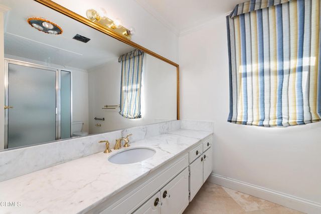 380 S Orange Grove Boulevard 12, Pasadena, CA 91105