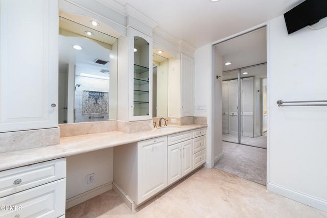 380 S Orange Grove Boulevard 12, Pasadena, CA 91105