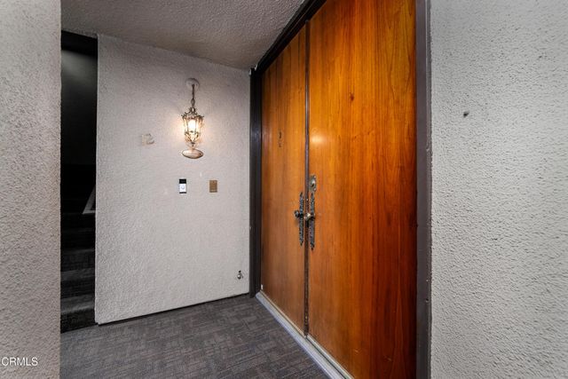 380 S Orange Grove Boulevard 12, Pasadena, CA 91105