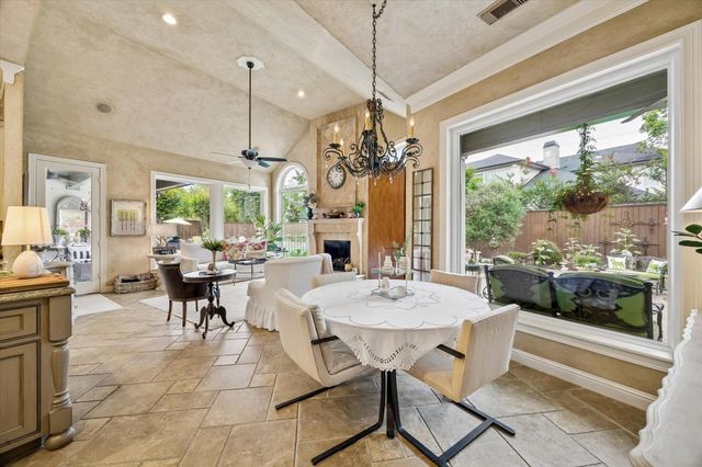 11718 Providence Park, Houston, TX 77024