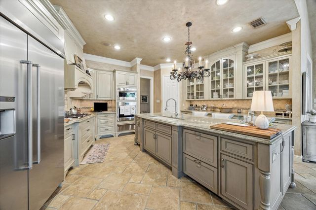 11718 Providence Park, Houston, TX 77024
