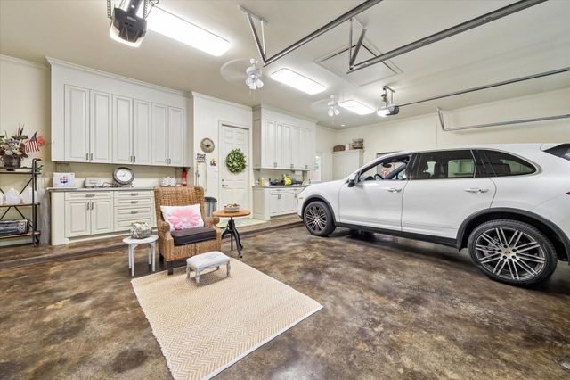 11718 Providence Park, Houston, TX 77024