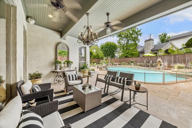 11718 Providence Park, Houston, TX 77024