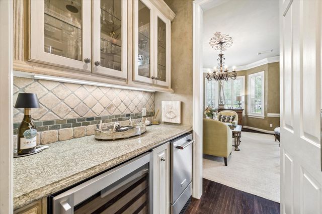 11718 Providence Park, Houston, TX 77024