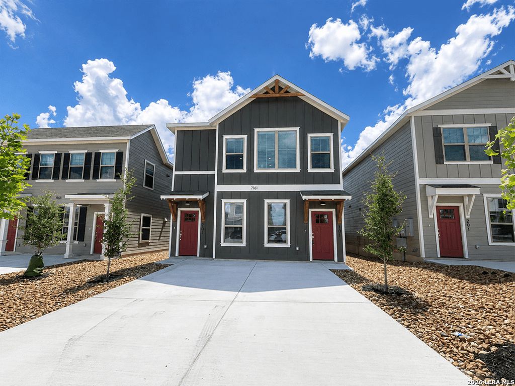 7161 Magnolia Crk Unit 101, San Antonio, TX 78252