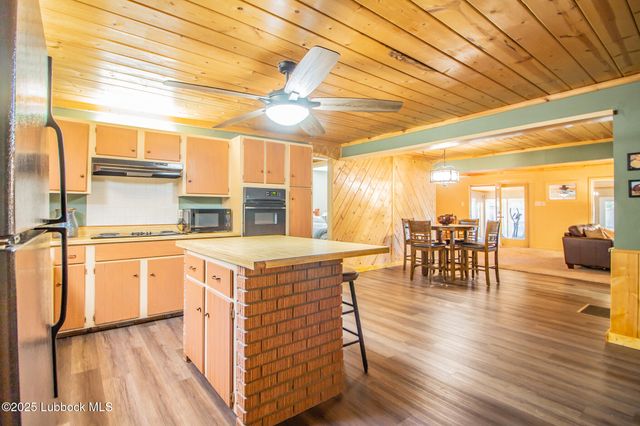 173 Pony Express Trail, Lubbock, TX 79404