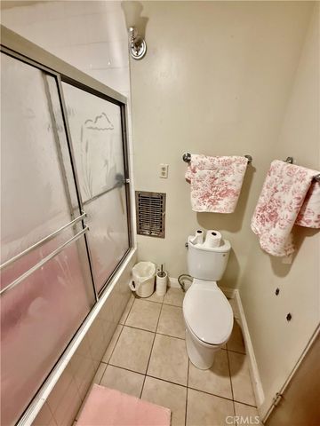 2607 W Olive Avenue, Fullerton, CA 92833