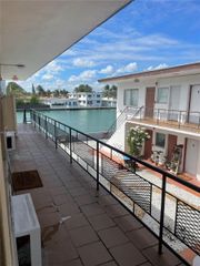 8210 Byron Ave 16, Miami Beach, FL 33141