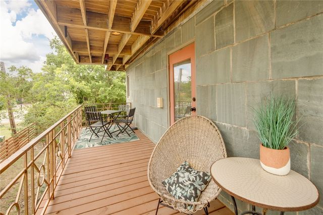 1015 East 24th Street, Bryan, TX 77803