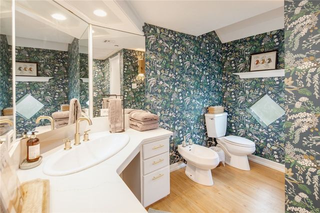 1015 East 24th Street, Bryan, TX 77803