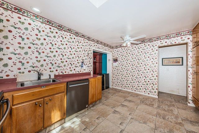 1704 CYPRESS AVENUE, Belleair, FL 33756