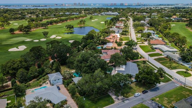 1704 CYPRESS AVENUE, Belleair, FL 33756