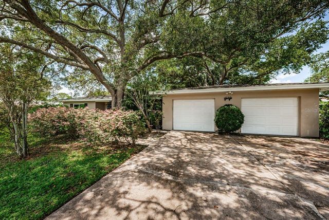 1704 CYPRESS AVENUE, Belleair, FL 33756