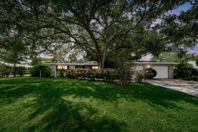 1704 CYPRESS AVENUE, Belleair, FL 33756