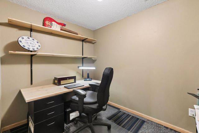 16235 Crystal Hills Drive, Lakeville, MN 55044