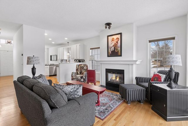 16235 Crystal Hills Drive, Lakeville, MN 55044